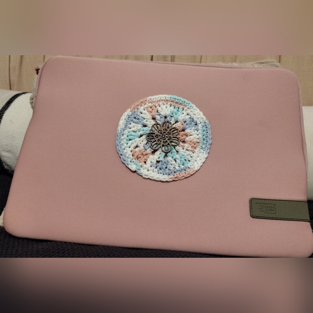 Case Logic Pink Laptop Cover with Crochet Design